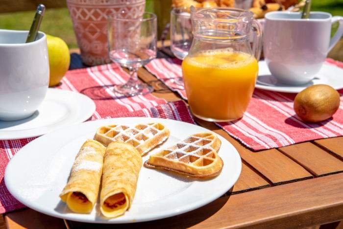 Petit déjeuner servi à l'Aubergerie